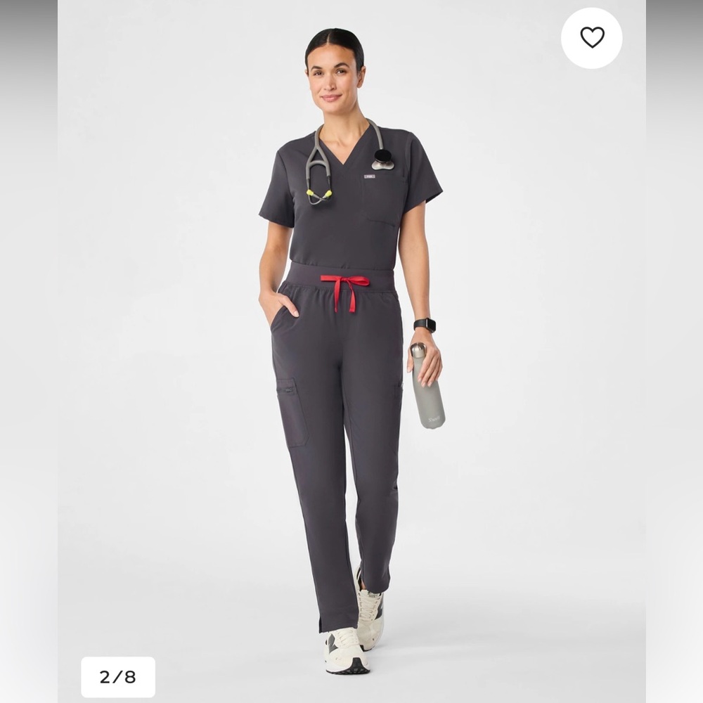 FIGS Charcoal Set | Caterina One Pocket Scrub | Yola Skinny Scrub Pants 2.0